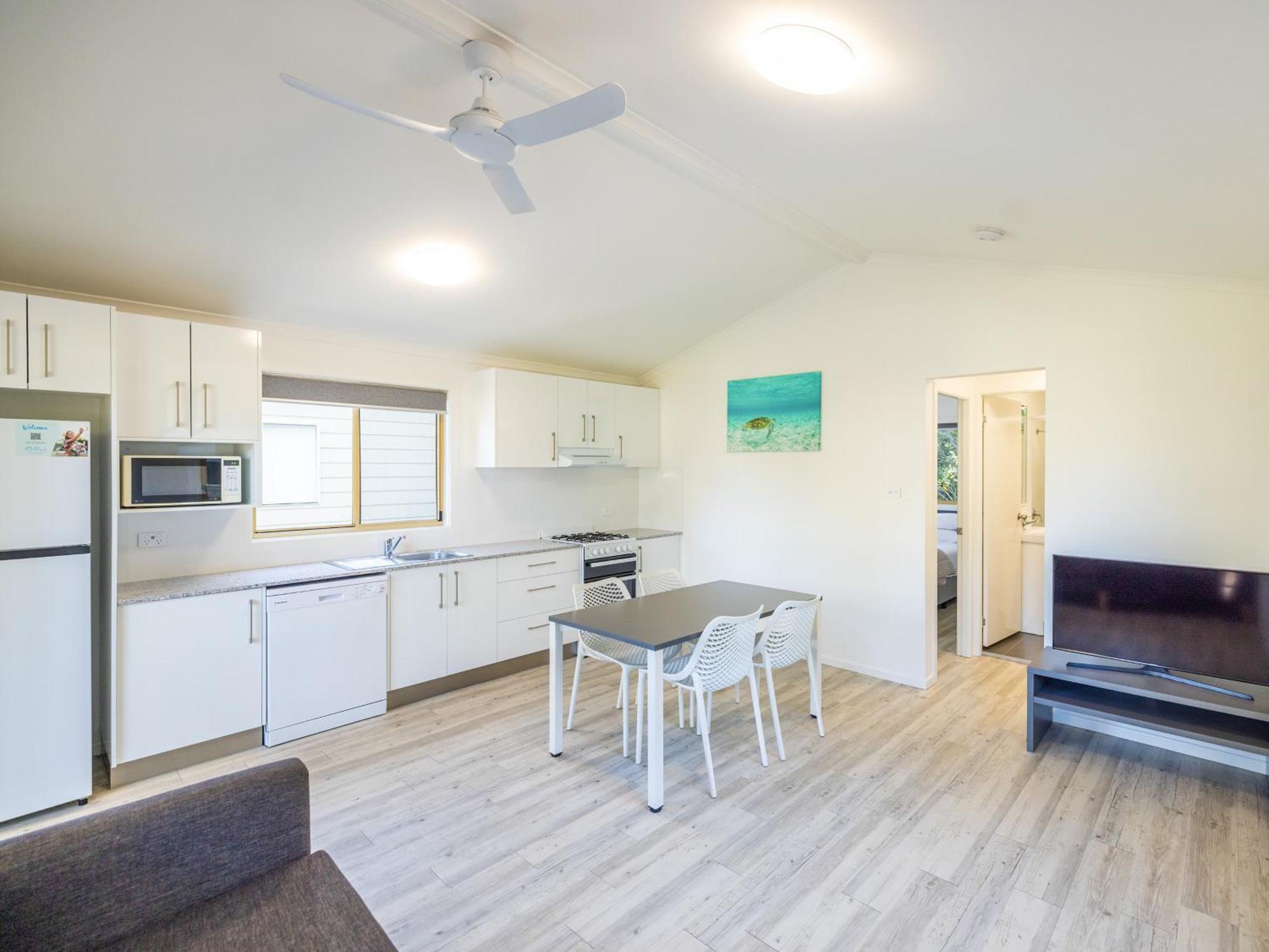 Nrma Blue Dolphin Yamba Holiday Resort Quarto foto